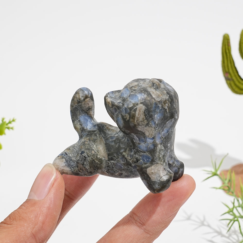Natural Crystal Stretching Upward Cat Carving
