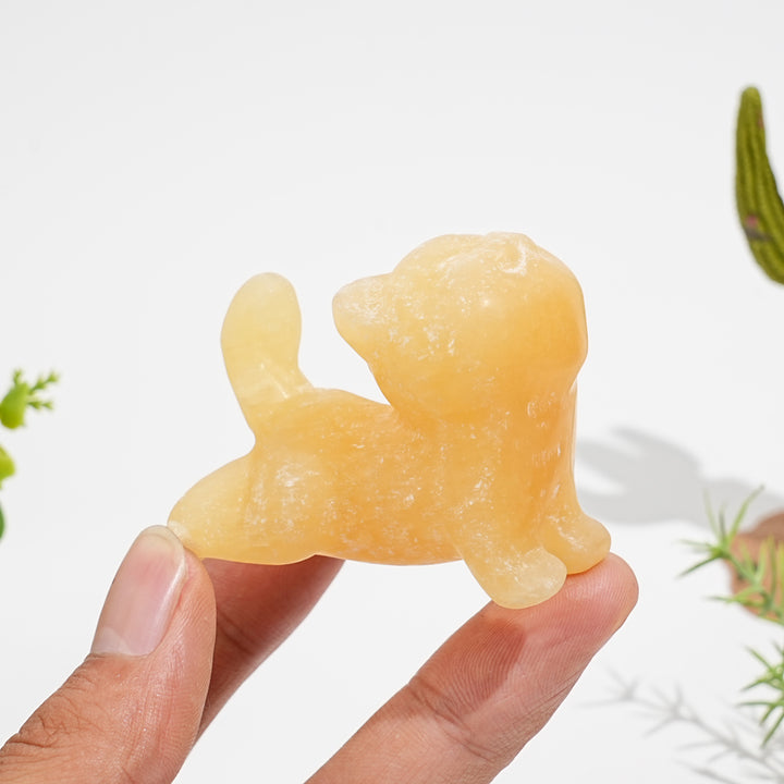 Natural Crystal Stretching Upward Cat Carving
