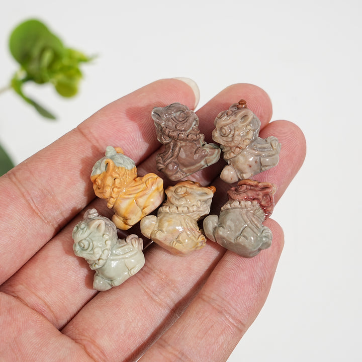 Natural Crystal Alashan Agate Lion Dance Mini Carving