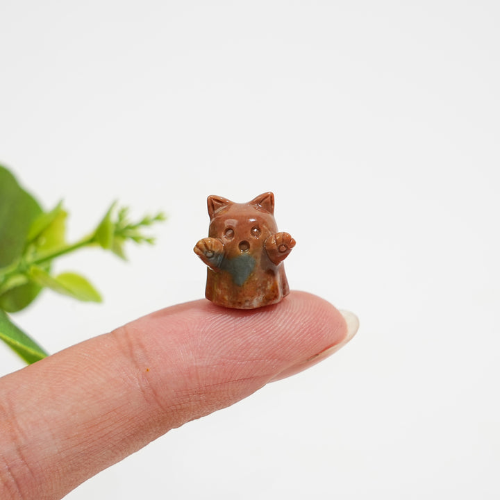 Natural Crystal Carving Alashan Agate Ghost Cat