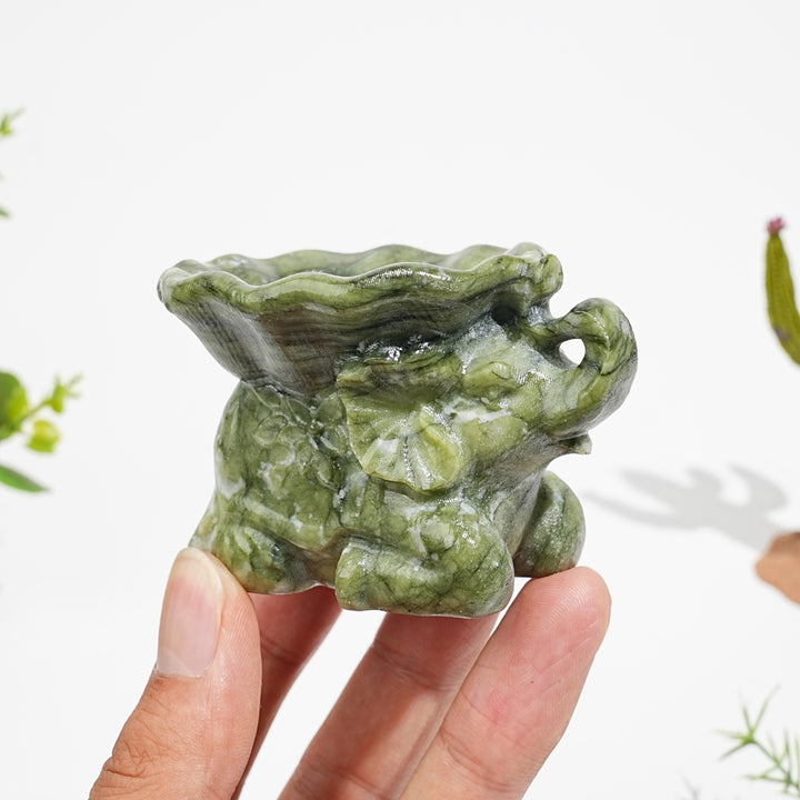 Natural Crystal Cute Lotus Leaf Elephant Carving