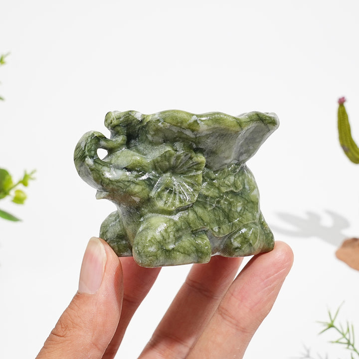 Natural Crystal Cute Lotus Leaf Elephant Carving