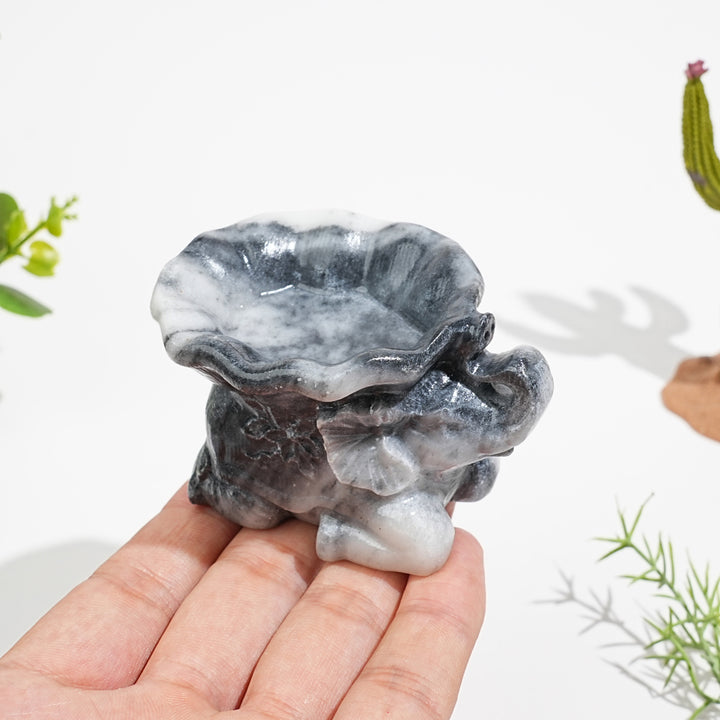 Natural Crystal Cute Lotus Leaf Elephant Carving