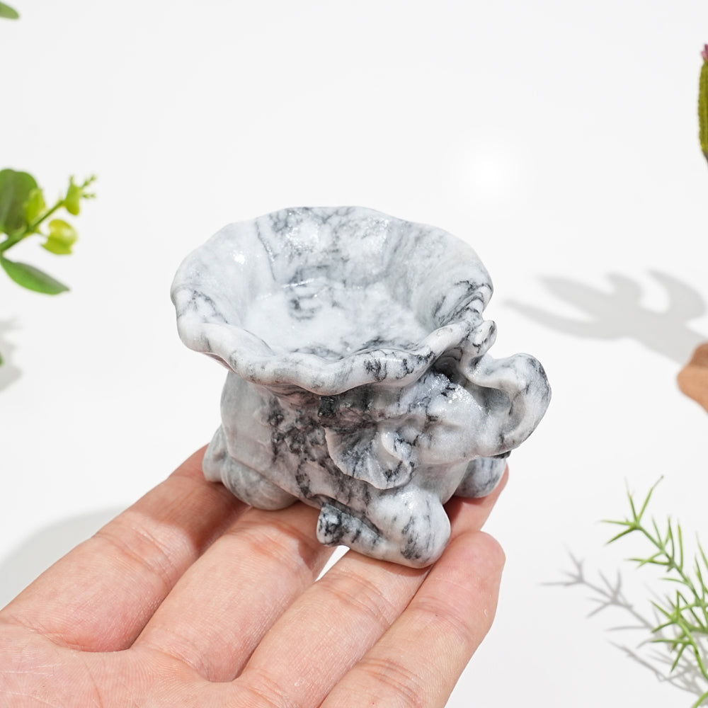 Natural Crystal Cute Lotus Leaf Elephant Carving