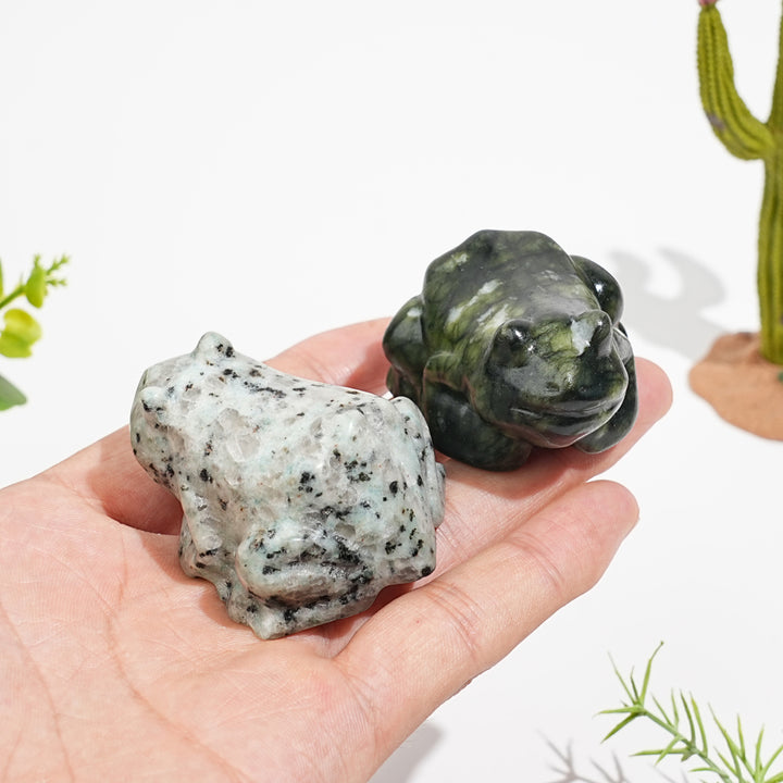 Natural Crystal Leaping Frog Carving