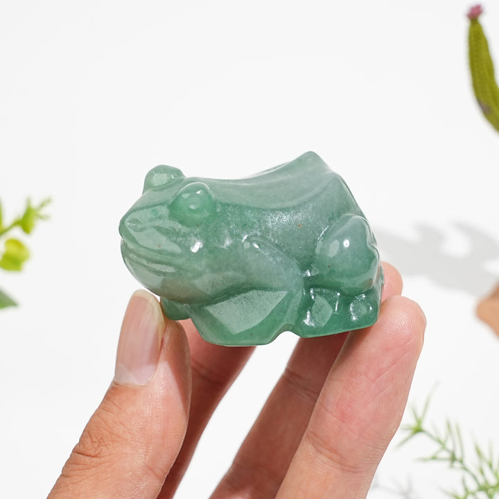 Natural Crystal Leaping Frog Carving