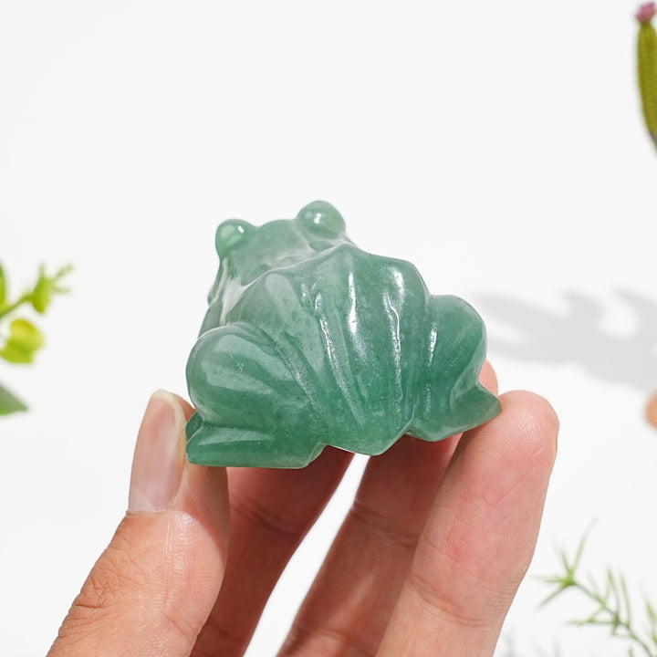 Natural Crystal Leaping Frog Carving