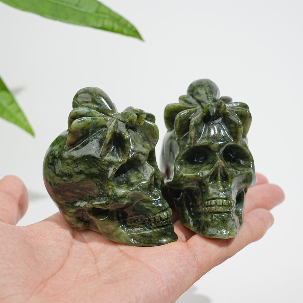Natural Crystal Serpentine Spider Skull Carving