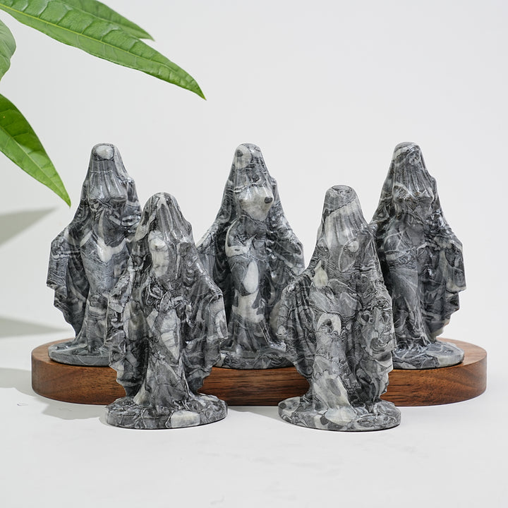Natural Crystal Mysterious Veiled Spirit Woman Carving