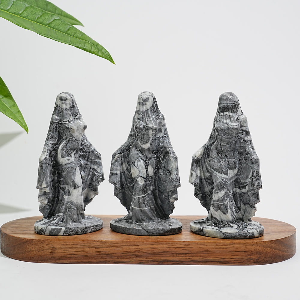 Natural Crystal Mysterious Veiled Spirit Woman Carving