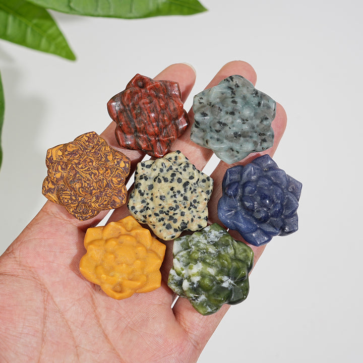 Natural Crystal Lotus Blossom Carving