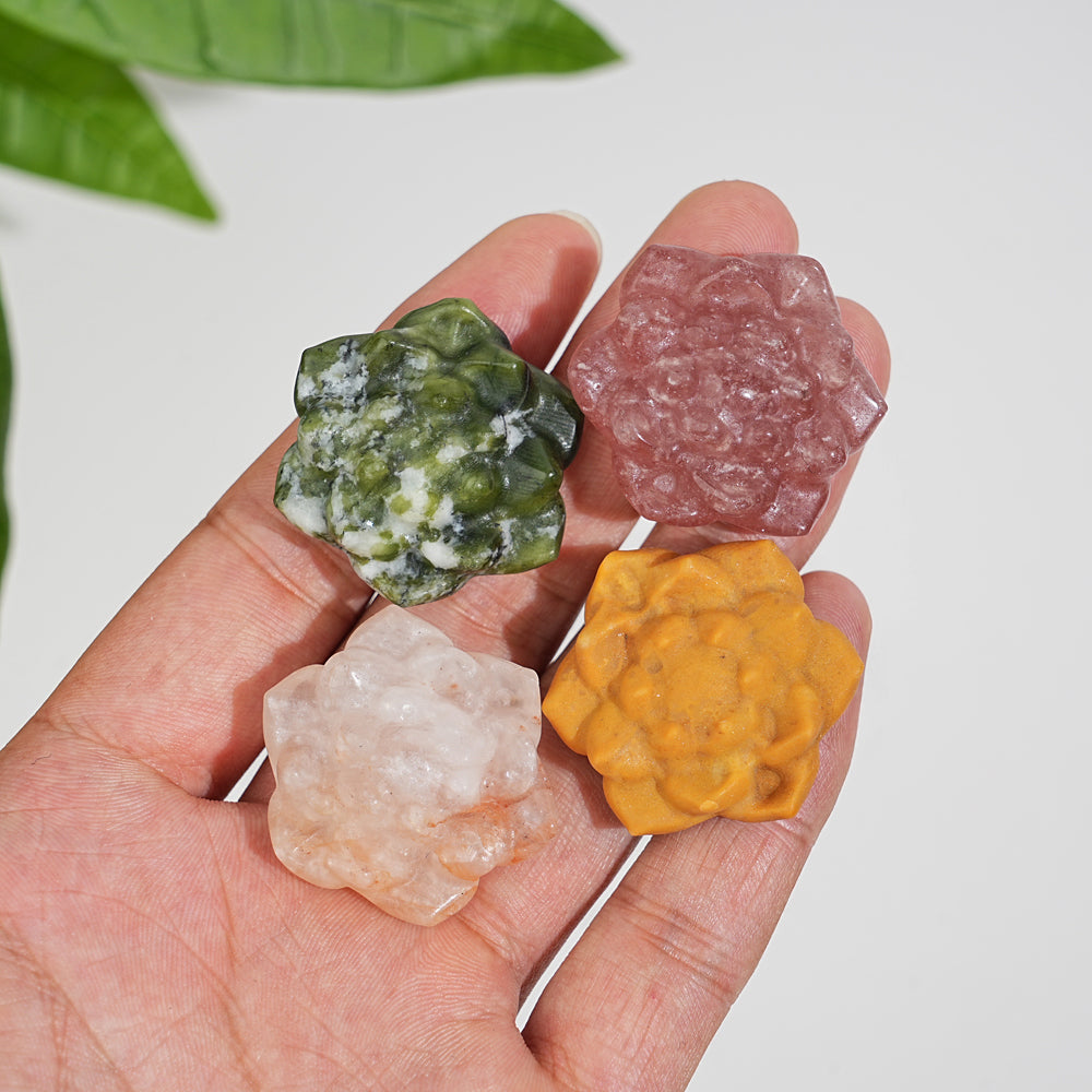 Natural Crystal Lotus Blossom Carving