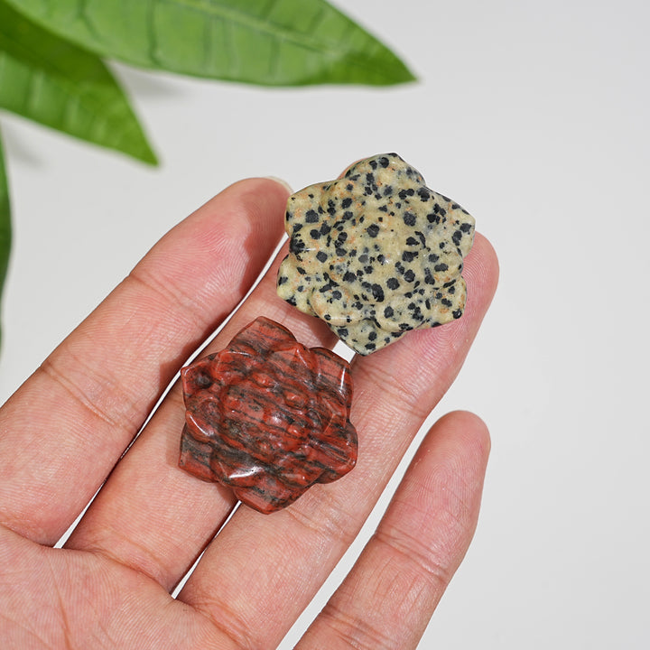 Natural Crystal Lotus Blossom Carving