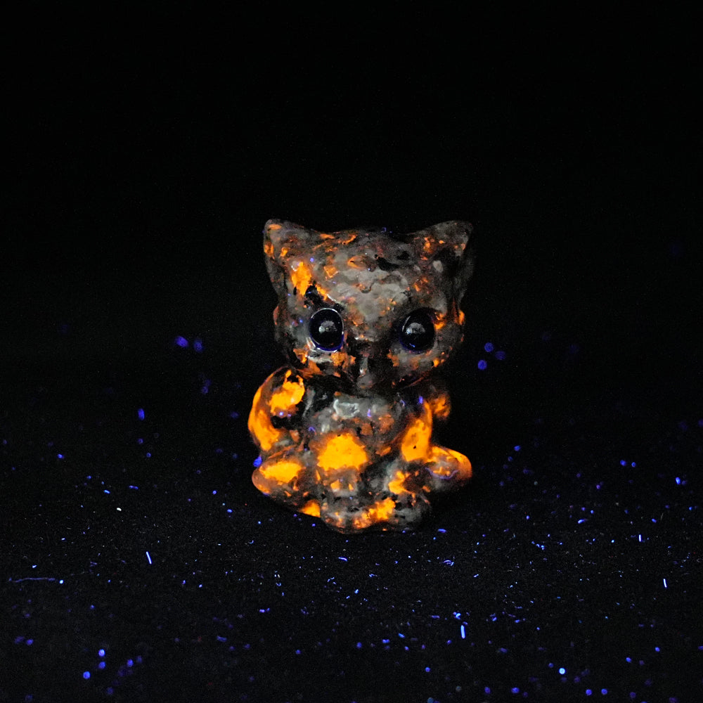 Natural Crystal Cute Sitting Small Griffon