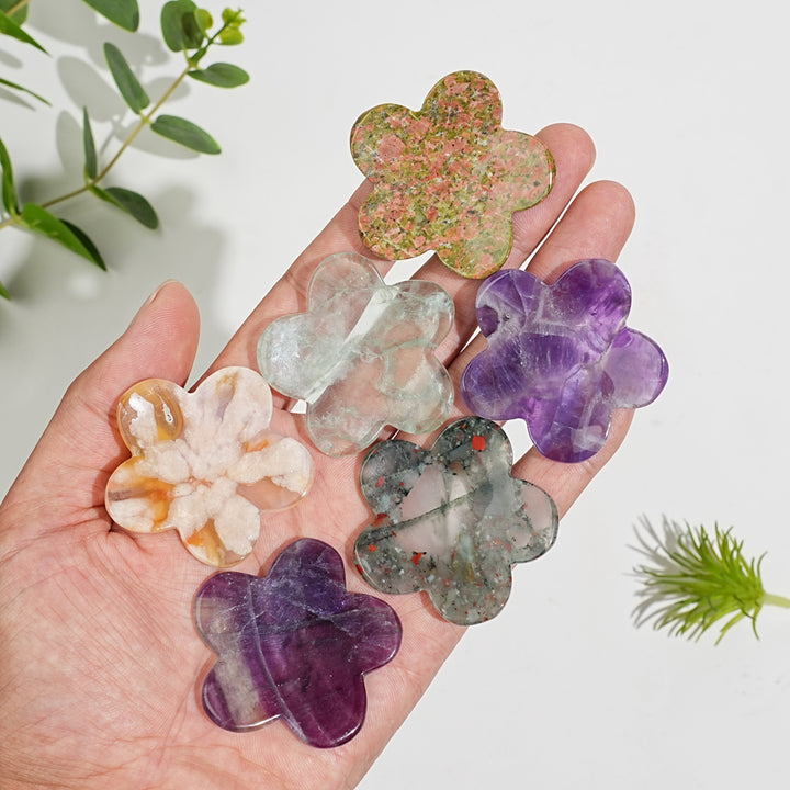 Natural Crystal Carving Five Petal Flower Worry Stone