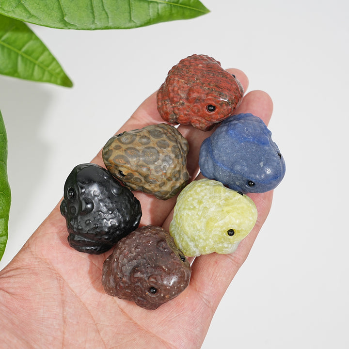 Natural Crystal Tiny Charming Toad Carving