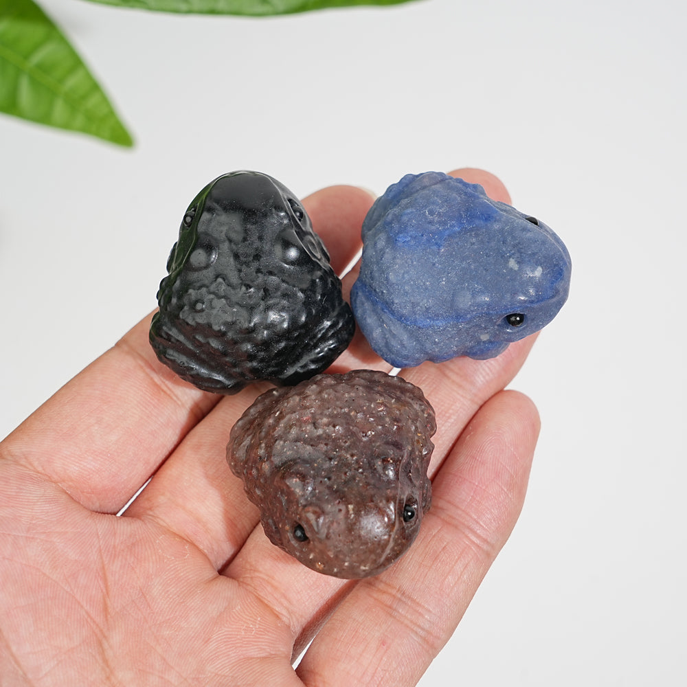 Natural Crystal Tiny Charming Toad Carving