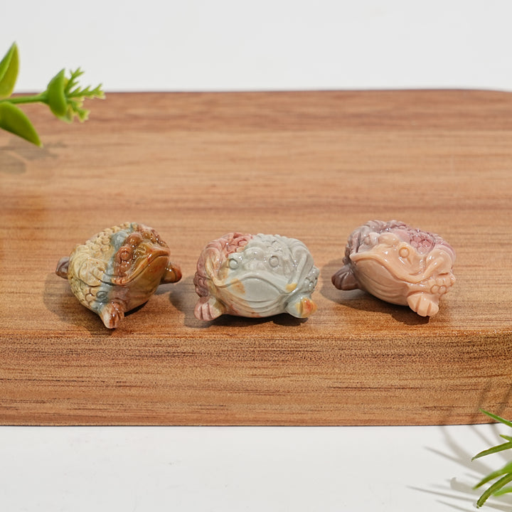 Natural Crystal Carving Alashan Agate Three Legged Money Toad