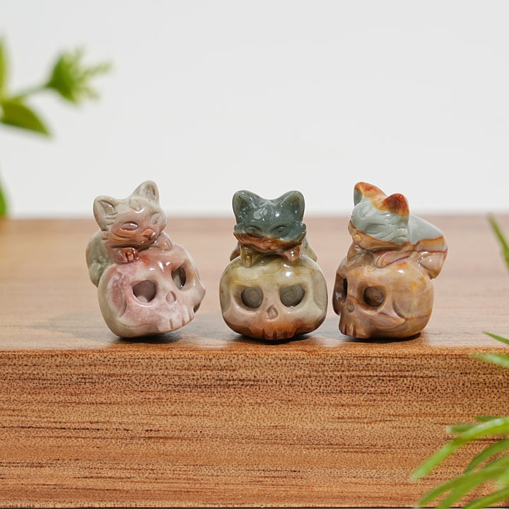 Natural Crystal Carving Alashan Agate Cat On Skull