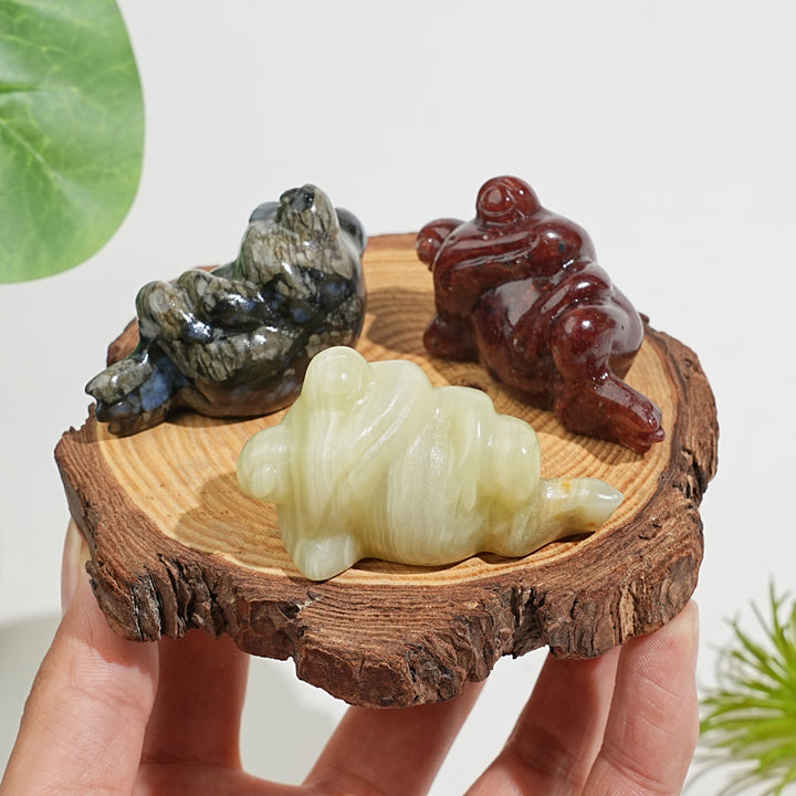 Natural Crystal Carving Cute Sleeping Frog