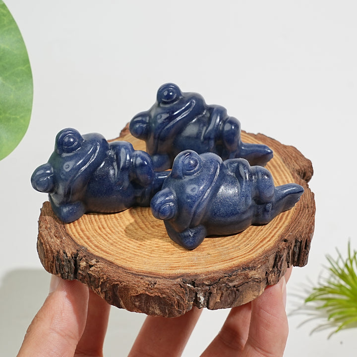 Natural Crystal Carving Cute Sleeping Frog