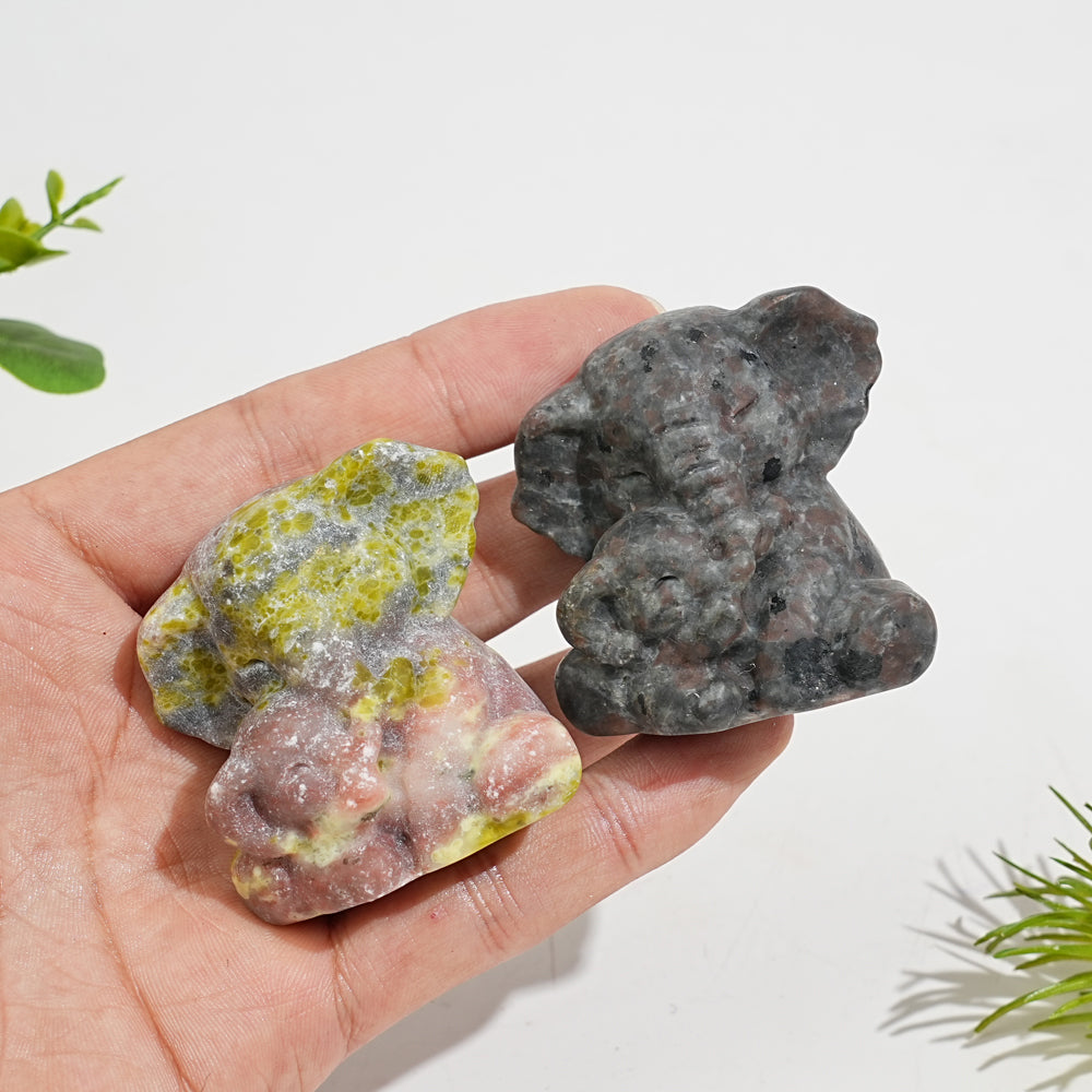 Natural Crystal Mom & Baby Elephant