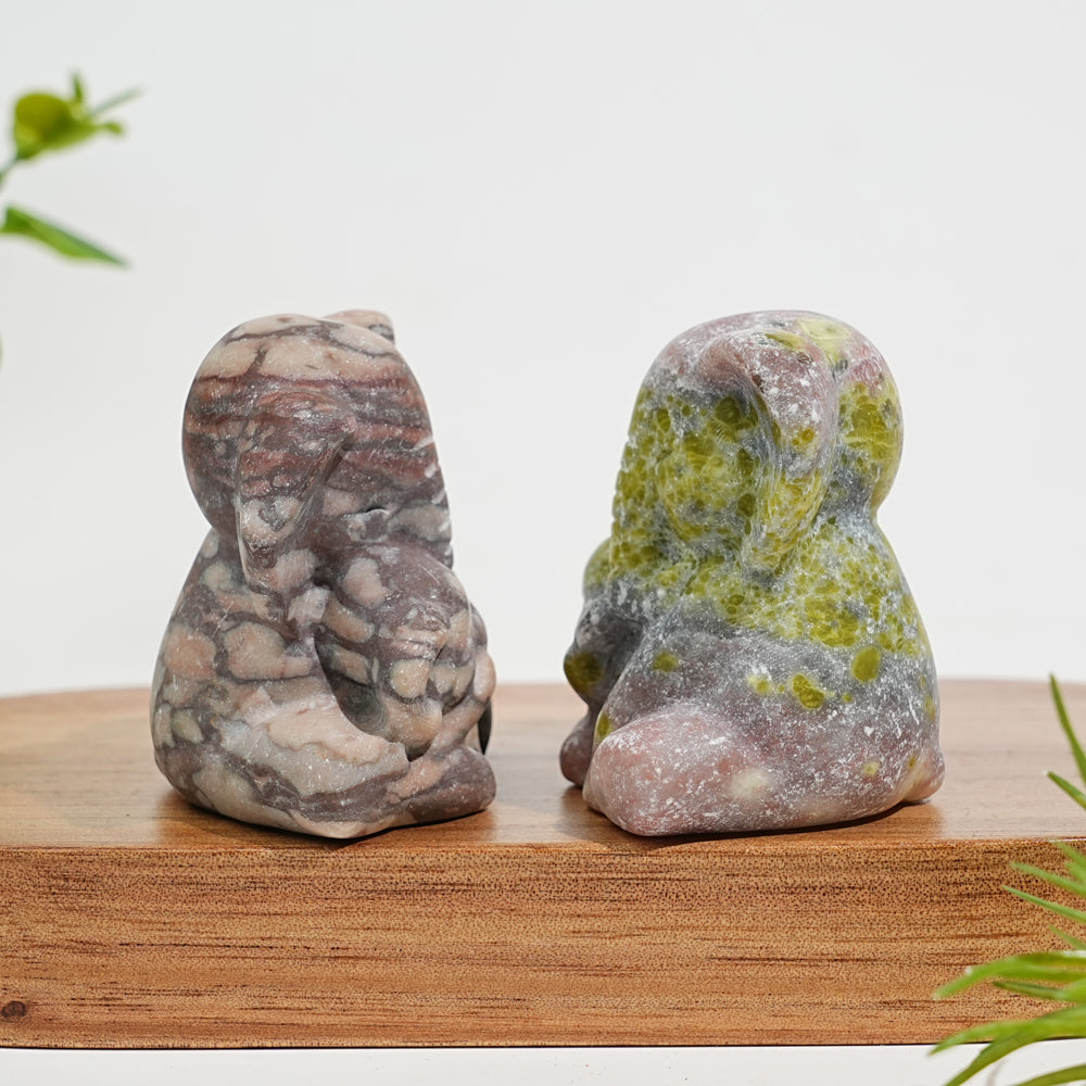 Natural Crystal Mom & Baby Elephant