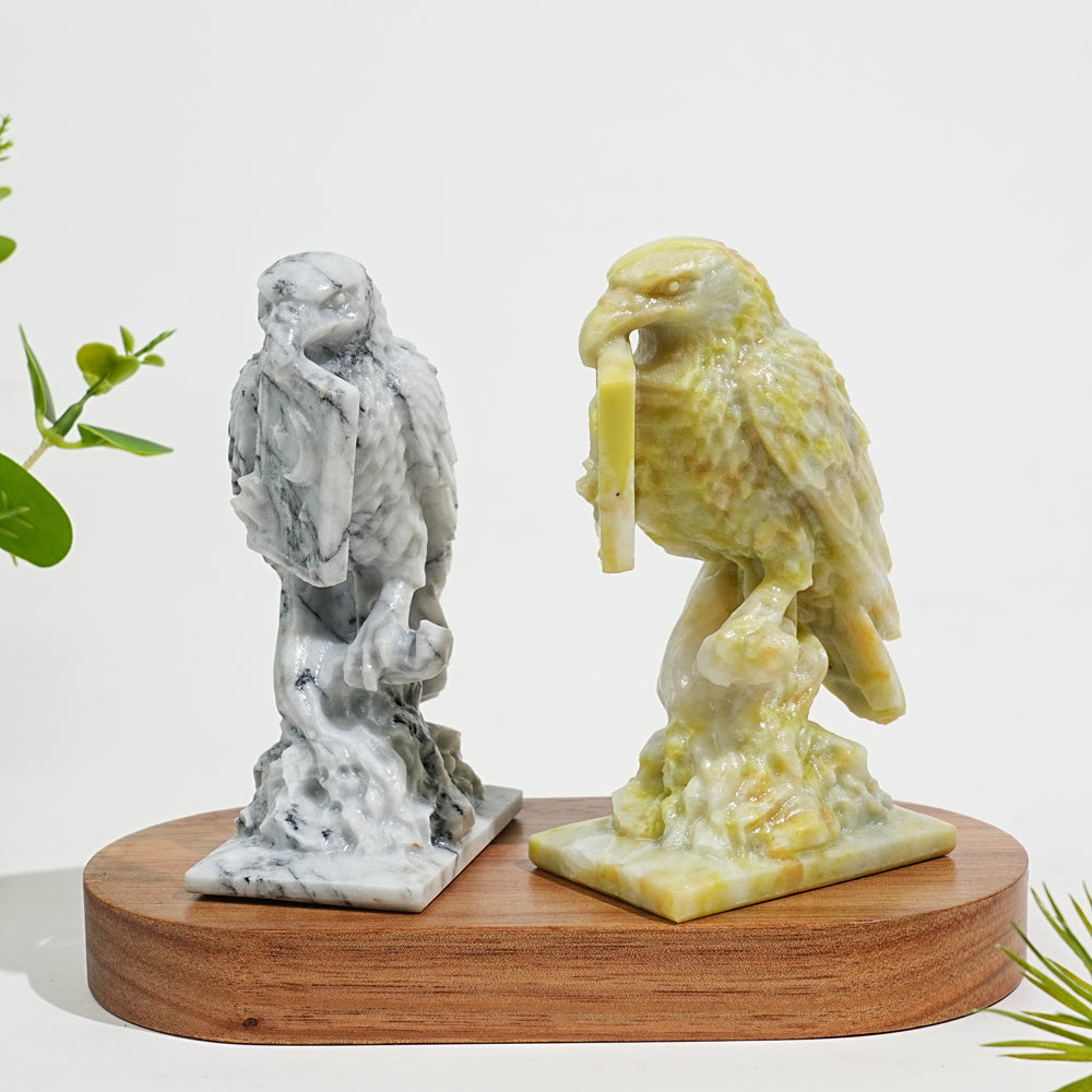 Natural Crystal Carving Exquisite Magical Raven