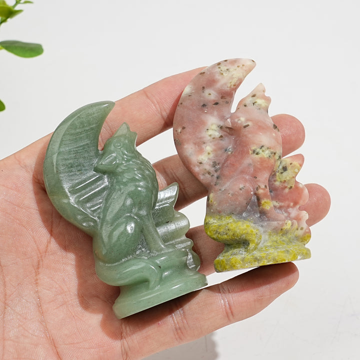Natural Crystal Moon Howling Wolf