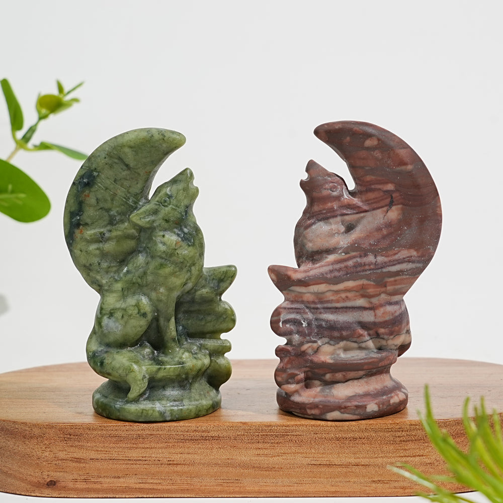 Natural Crystal Moon Howling Wolf
