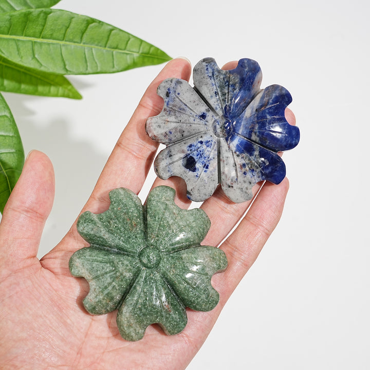 Natural Crystal Heart Four-Leaf Clover Carving