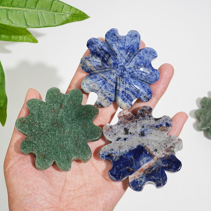 Natural Crystal Heart Four-Leaf Clover Carving