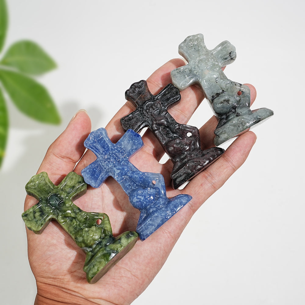 Natural Crystal Carving Skull Cross