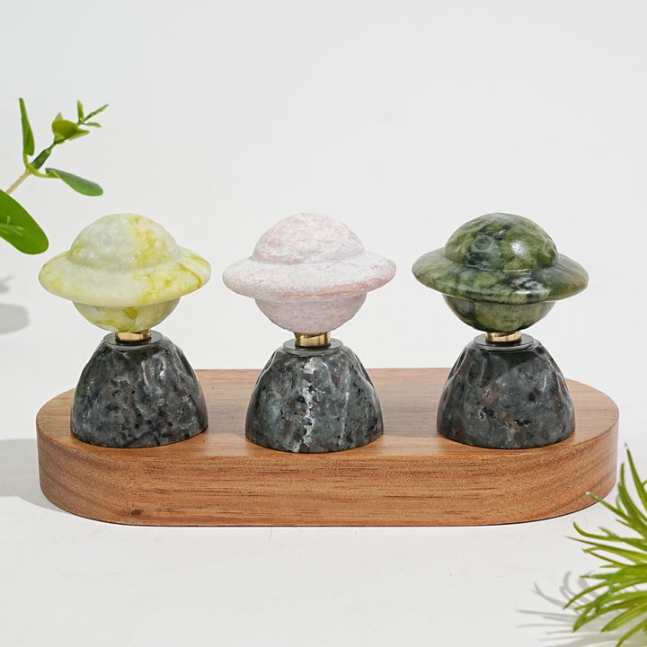 Natural Crystal Rotatable Planet