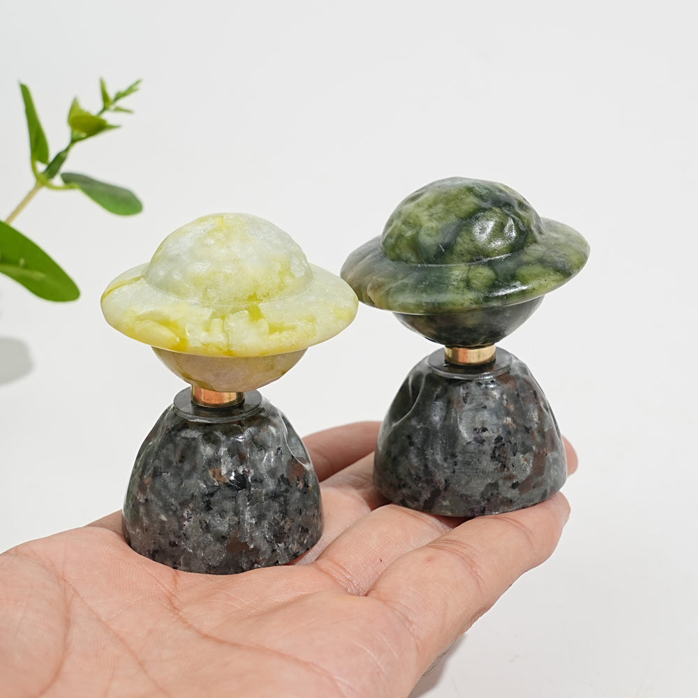Natural Crystal Rotatable Planet