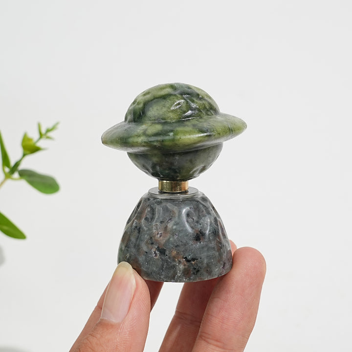 Natural Crystal Rotatable Planet