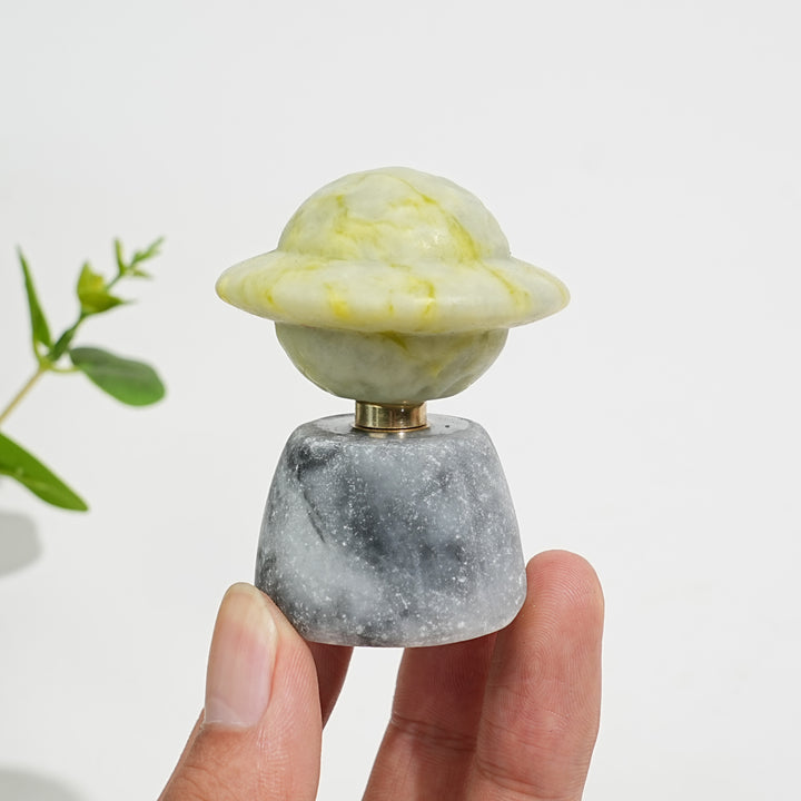 Natural Crystal Rotatable Planet