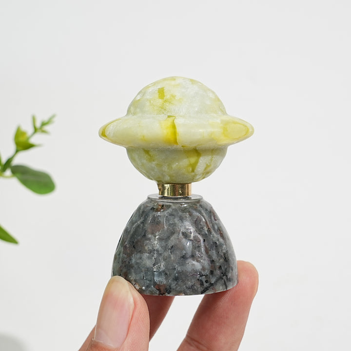 Natural Crystal Rotatable Planet