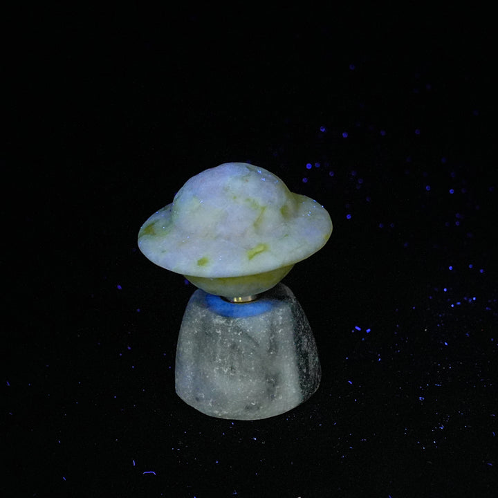 Natural Crystal Rotatable Planet