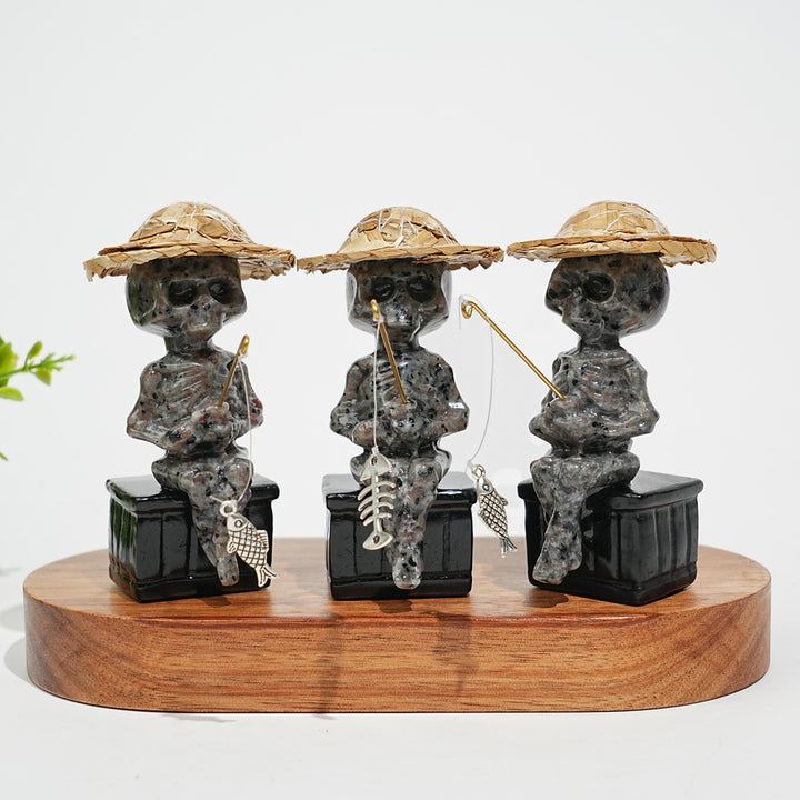 Natural Crystal Straw Hat Skeleton Fisher