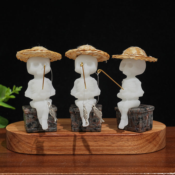 Natural Crystal Straw Hat Skeleton Fisher