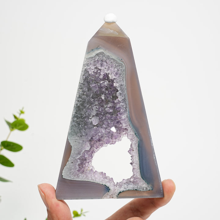 Unique,Natural Crystal Agate Geode Point