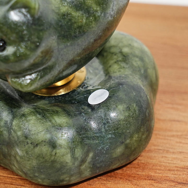 A Slightly Imperfect Natural Crystal Serpentine Wobble Cat
