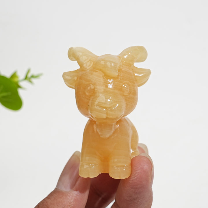 Natural Crystal Carving Cute Goat