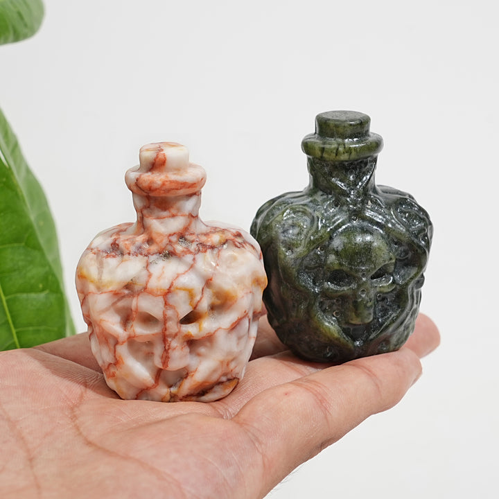 Natural Crystal Carving Skull Poison Bottle