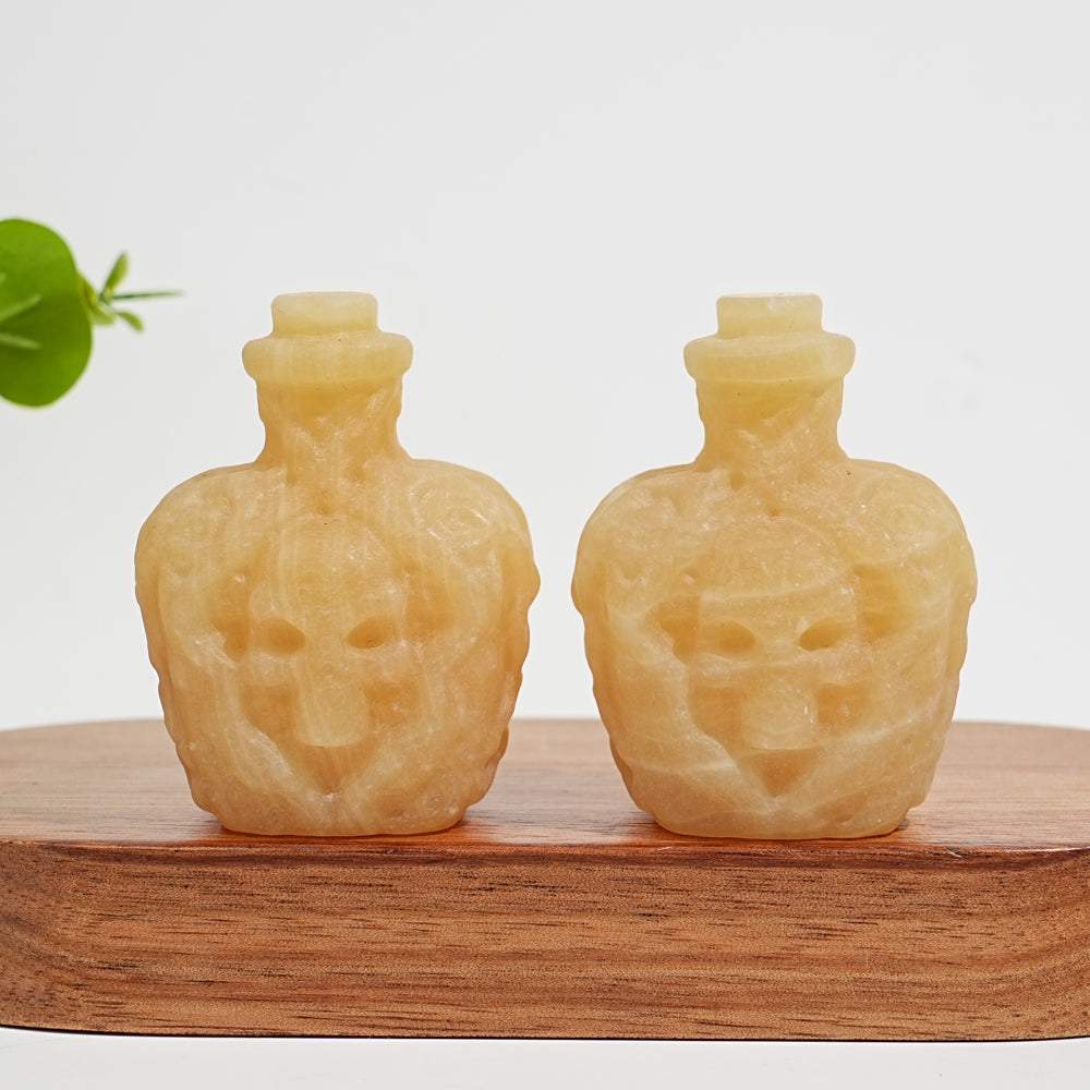 Natural Crystal Carving Skull Poison Bottle