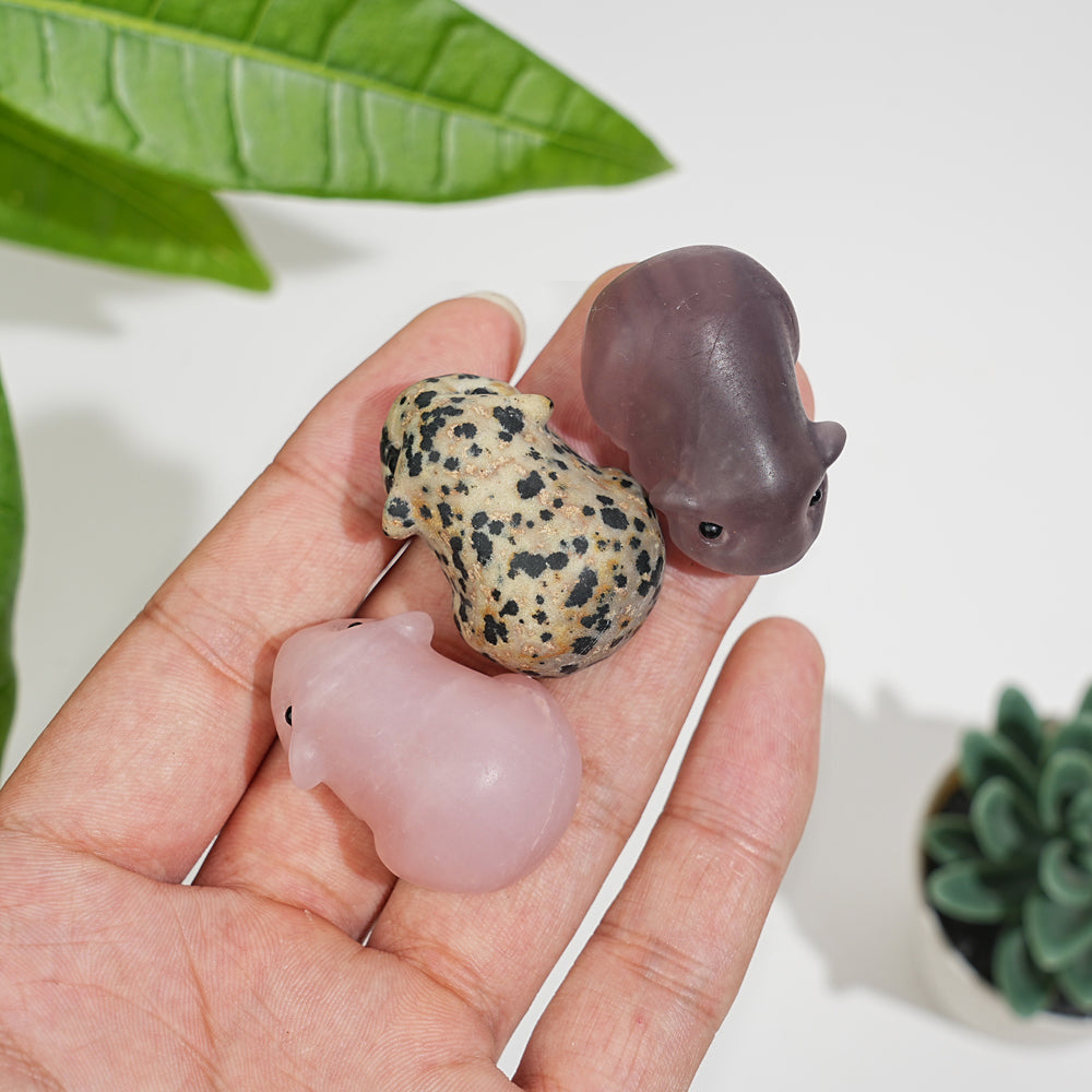 Natural Crystal Cute Guinea Pig Carving
