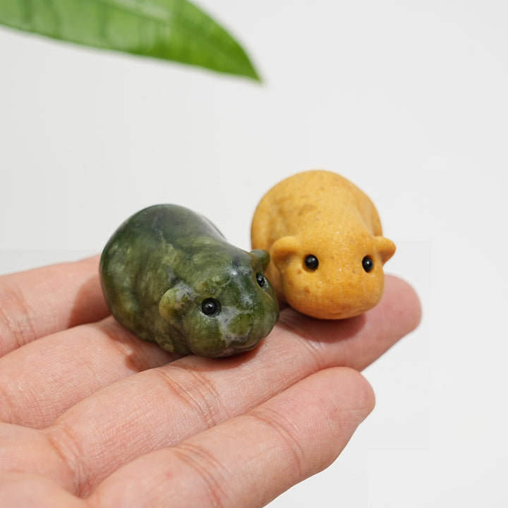 Natural Crystal Cute Guinea Pig Carving