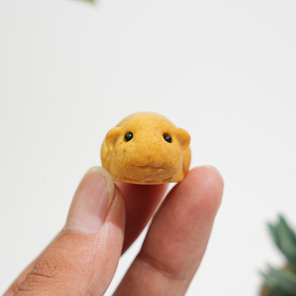 Natural Crystal Cute Guinea Pig Carving