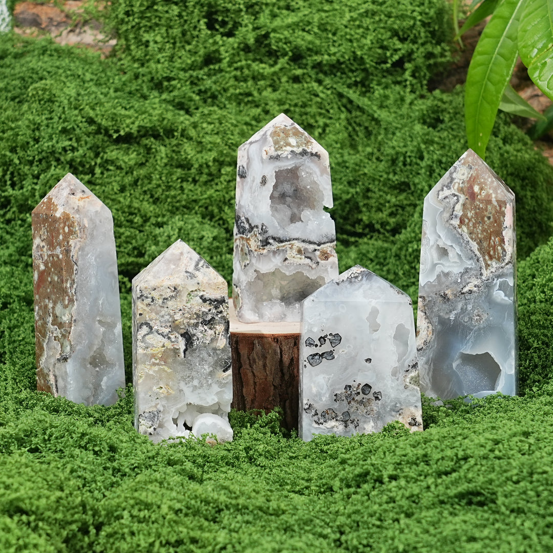 Natural Mexican Agate Geode Point